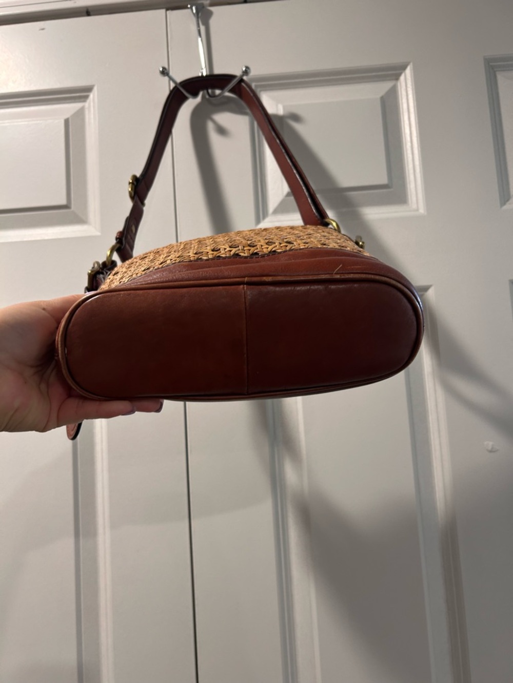 Fossil Woven Rattan and Brown Leather Shoulder/crossbody Bag - Picture 5 of 14